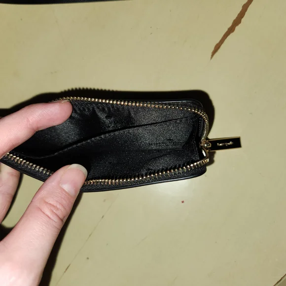 Kate Spade Black Leather Key & Card Holder - Picture 3 of 4